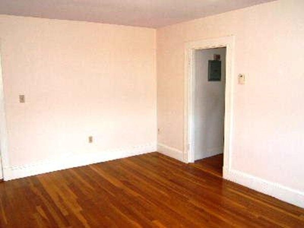 Foto del edificio - 388 Highland Ave