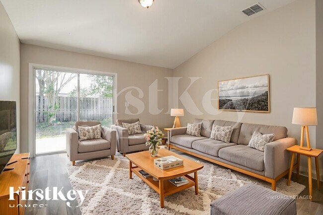 Foto del edificio - 2424 Willowbend Dr