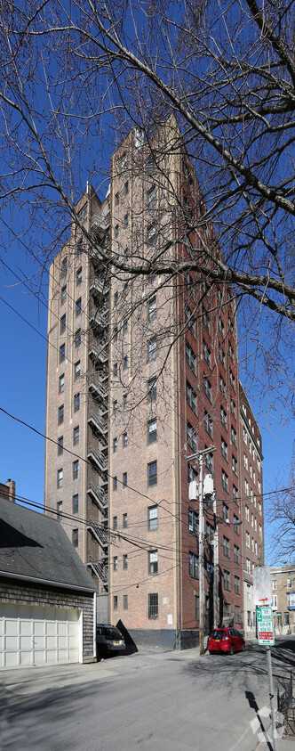 Primary Photo - State Street Tower