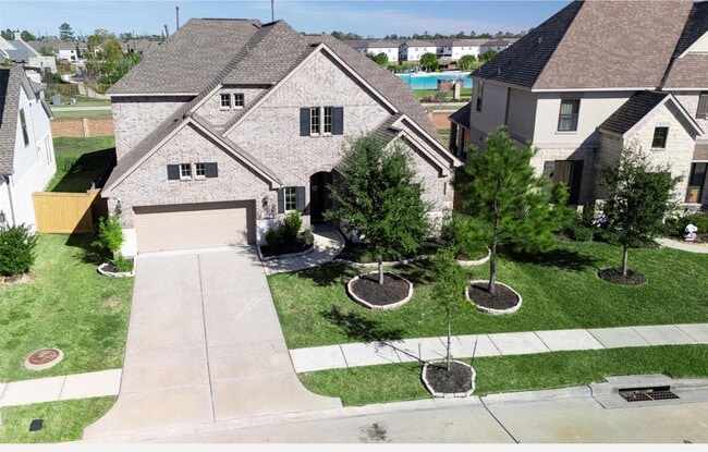 Building Photo - 15770 Deeside Spring Dr