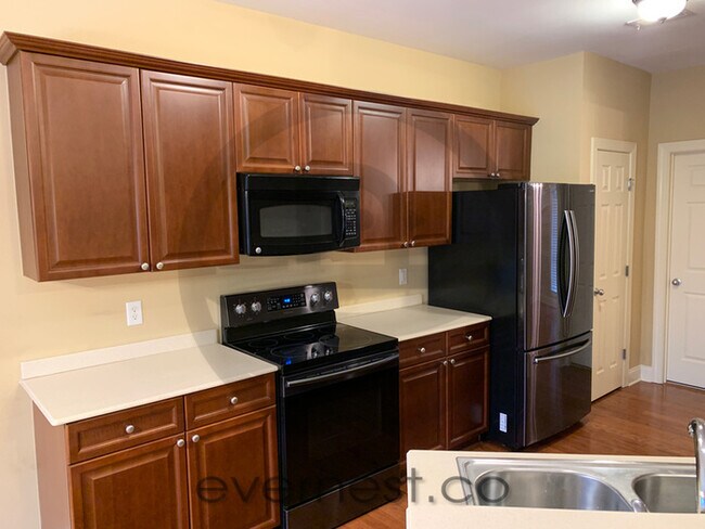 Building Photo - 4116 Old Cahaba Pkwy