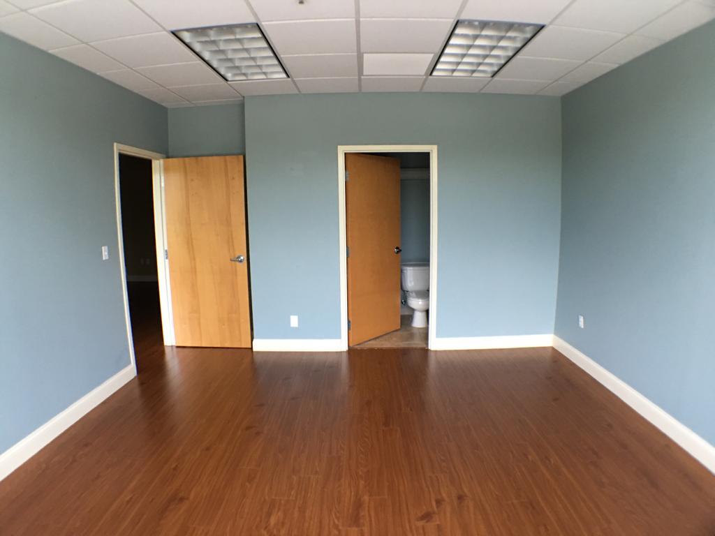 Building Photo - 6200 Metrowest Blvd