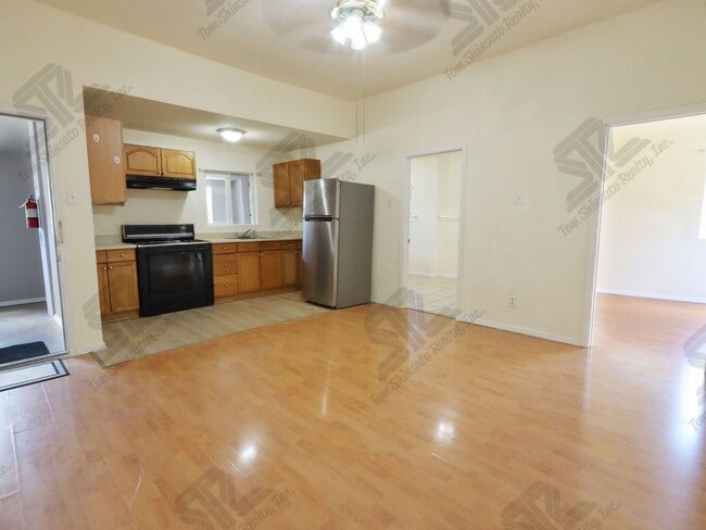 Photo - 1095 Apartment