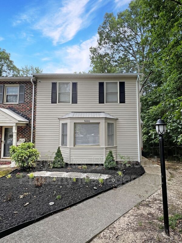 Primary Photo - 6000 Partingdale Cir