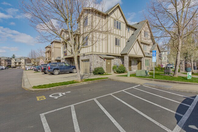 Foto del edificio - 8077 NE Miriam Way