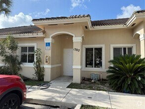 Building Photo - 13232 Old Biscayne Dr