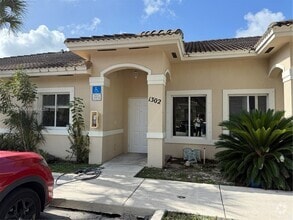 Building Photo - 13232 Old Biscayne Dr