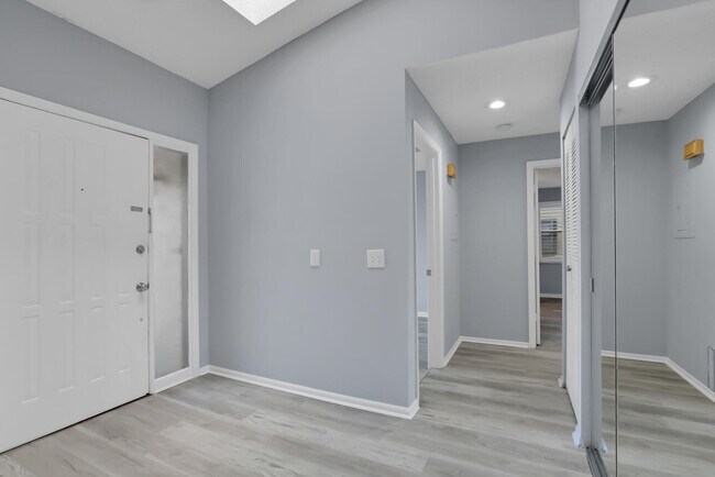 Foto del edificio - 13105 Belhaven Ct