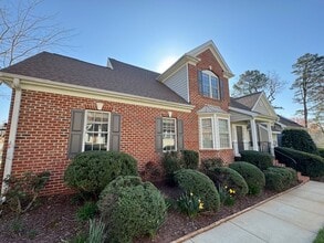 Building Photo - 9135 White Eagle Ct