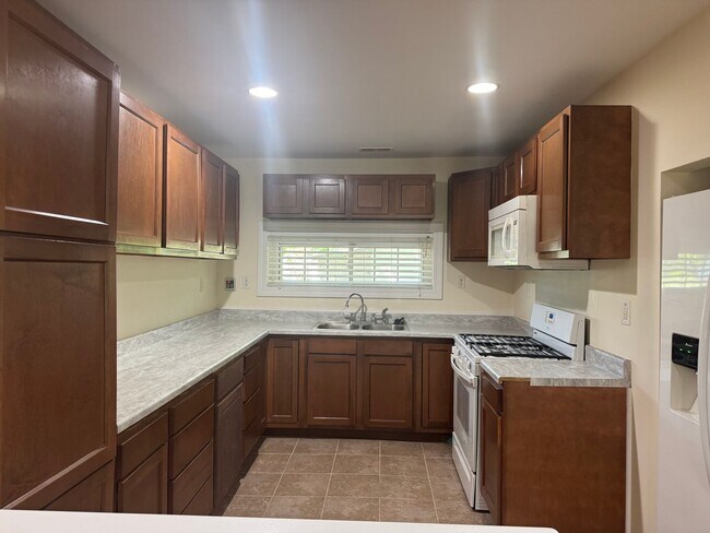 Foto del edificio - Newly remodeled brick home in New Bern