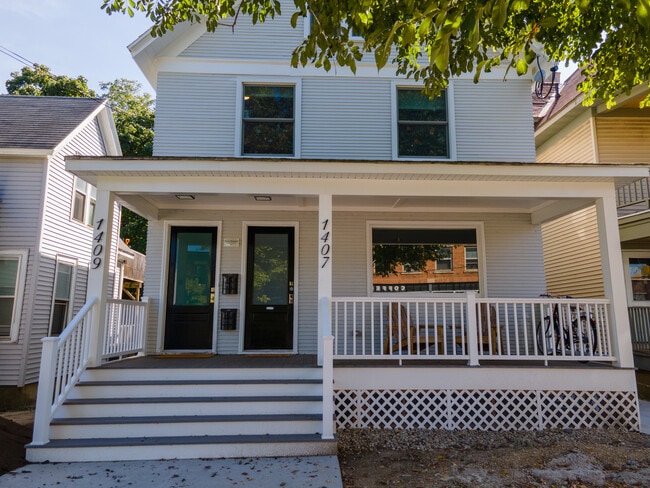 Building Photo - 1407 Williamson St