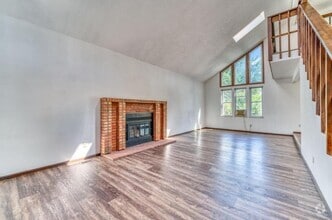 Building Photo - 1544 Sherman Ave
