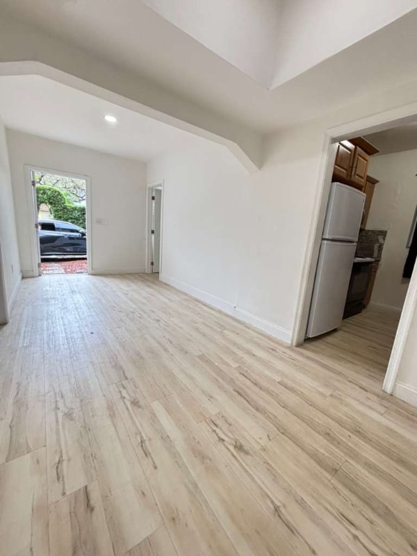 Photo - 3033-3033 NW 15th St Apartment