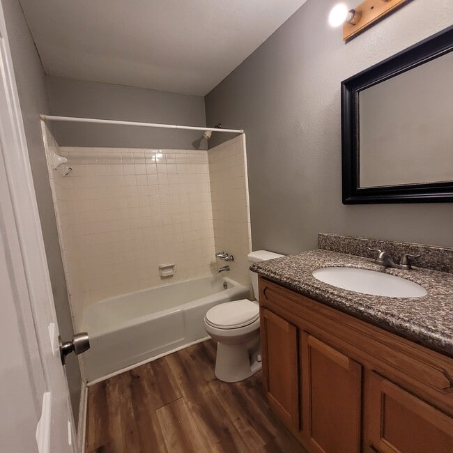 Bathroom - 3409 Golden Dr