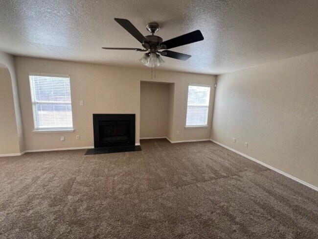 Foto del edificio - Nice 3 Bedroom Home