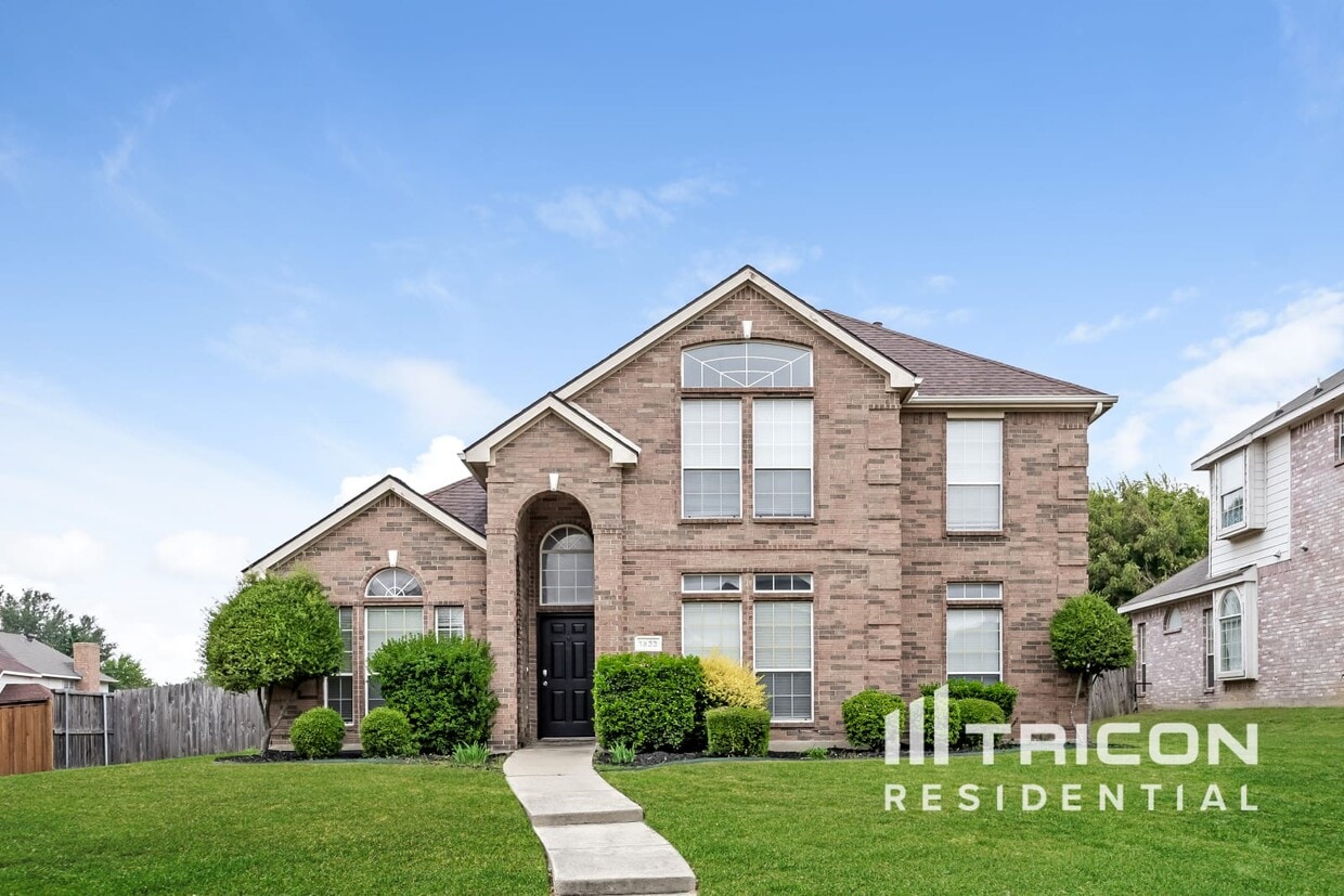 Primary Photo - 1533 Mill Creek Dr