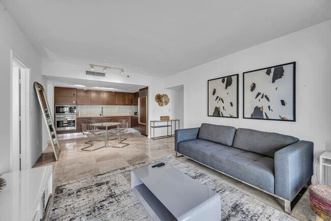 Foto del edificio - 485 Brickell Ave