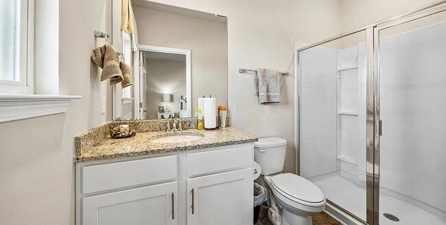 Building Photo - 31470 Shadwell Dr
