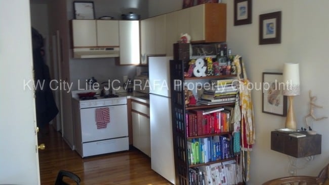 322 1st St Unit 5a Jersey City Nj 07302 Apartment For In Building Photo 322 1st St