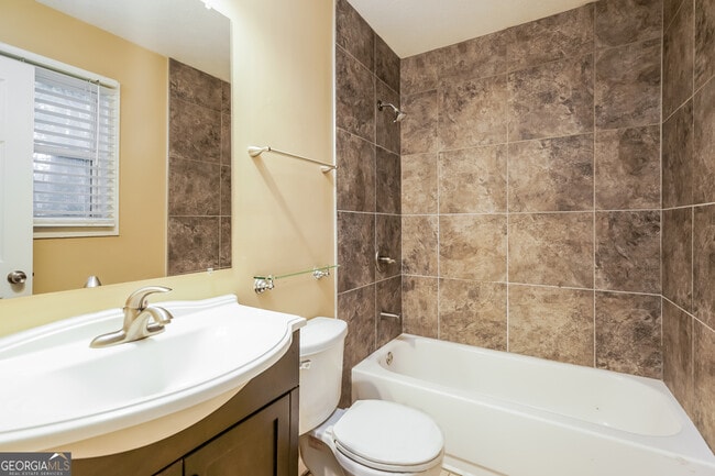 Foto del edificio - 7685 Mountain Creek Way