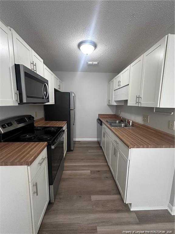 Foto del edificio - 642 Mosswood Ln