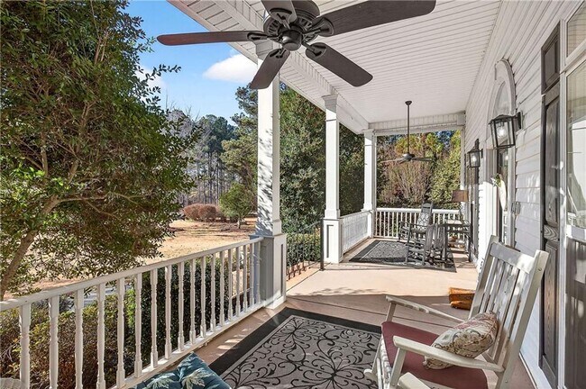 Foto del edificio - 58 Legend Dr