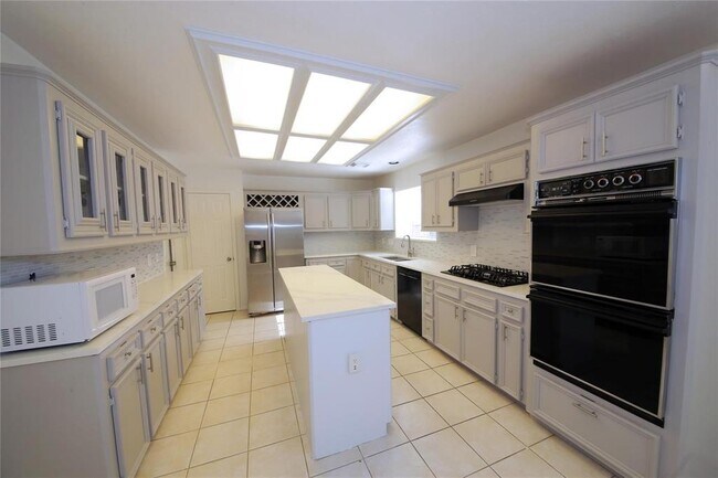 Foto del edificio - 14814 Forest Trails Dr