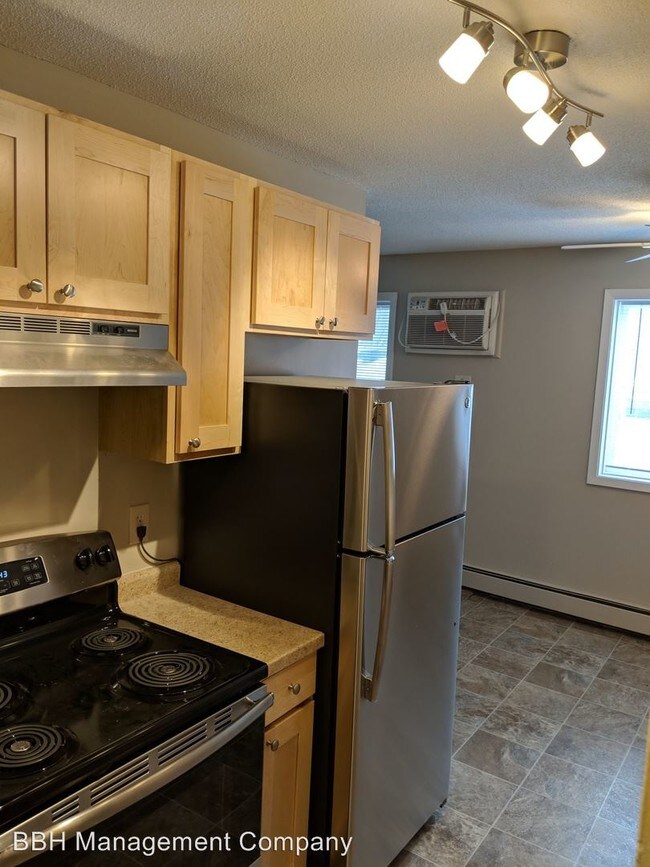 Foto del edificio - 7501 Greenfield Ave