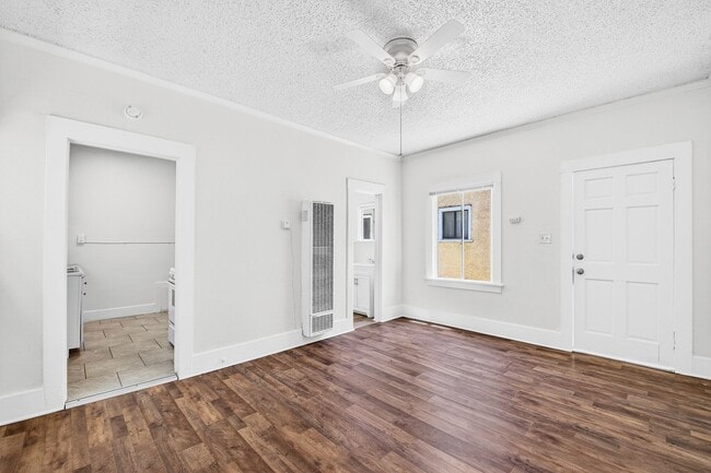 Building Photo - 1074 Obispo Ave