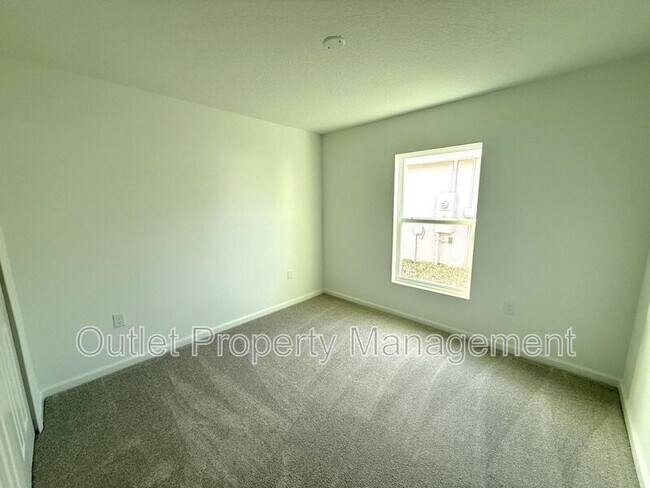 Foto del edificio - 1275 Belle Isle Ln