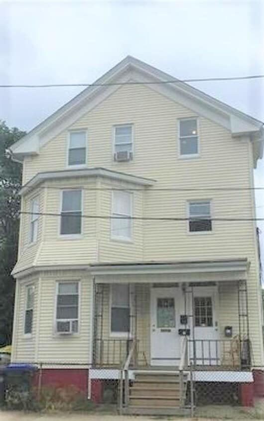 Primary Photo - 2 Bernon St