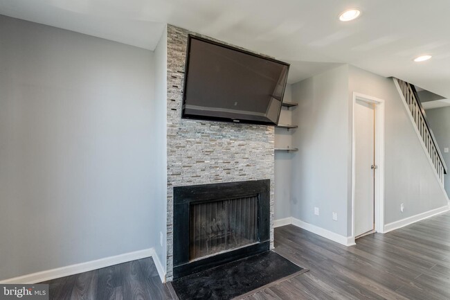 Building Photo - 11626 Ivystone Ct