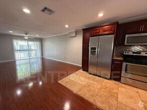 Building Photo - 4263 S Semoran Blvd