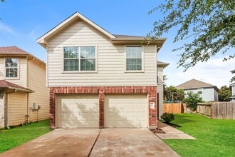 Building Photo - 5903 Santa Cecilia Ln