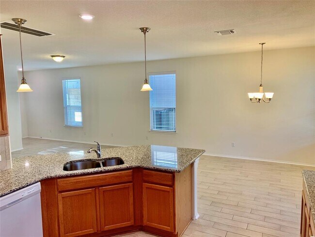Building Photo - 404 Buttercup Creek Blvd
