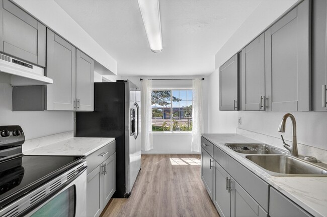 Photo - 2332 E Heritage Wy Townhome