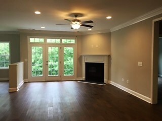 Building Photo - 13 Pickering Ln