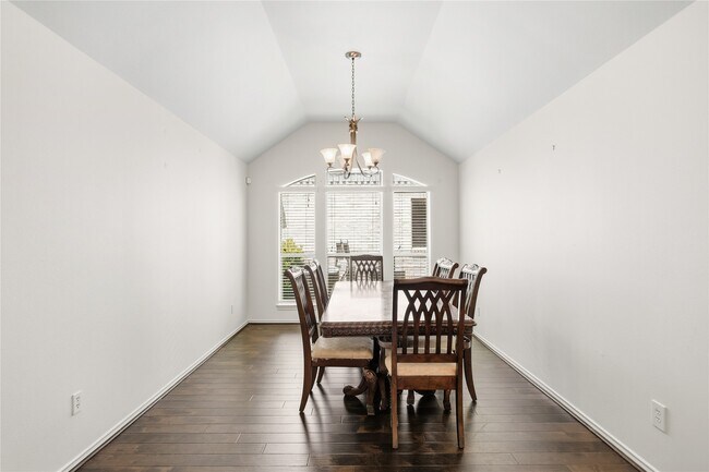 Foto del edificio - 3802 Windmill Links Dr