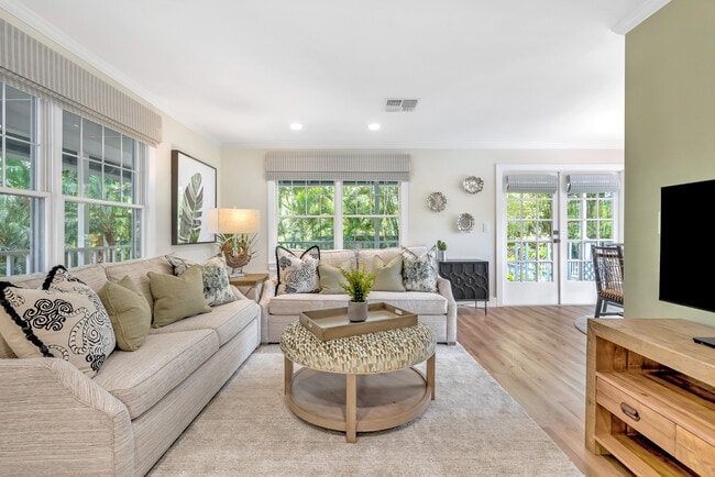 Living Room - 855 N Indian River Dr