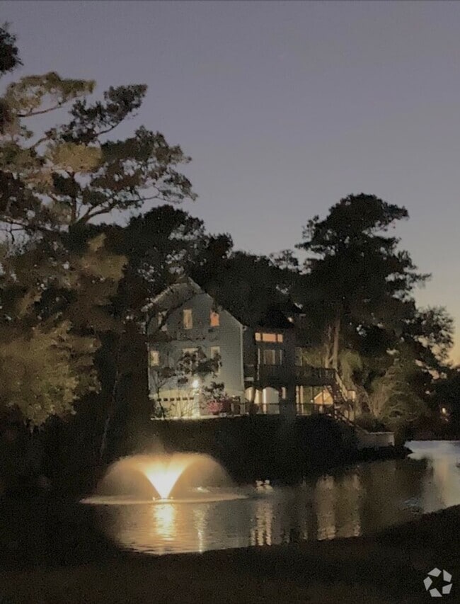 Building Photo - 202 Lagoon Ct