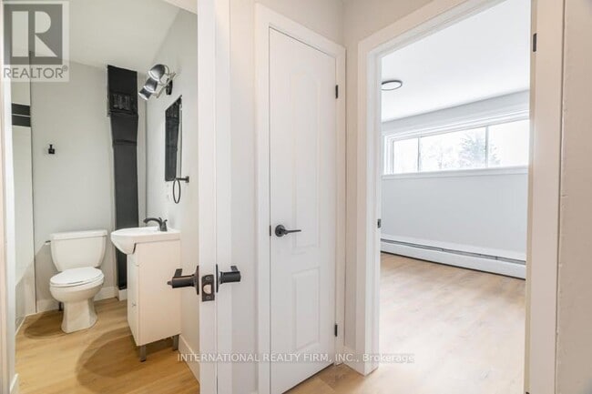 Building Photo - 1284 Gramercy Park Pl