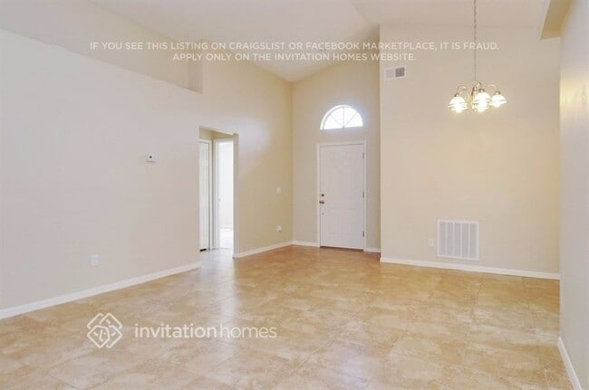 Building Photo - 658 Cornwallis Dr