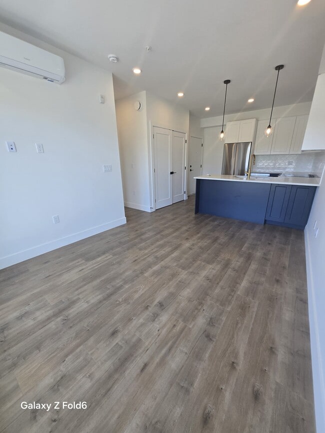 Building Photo - 17783 56a Ave