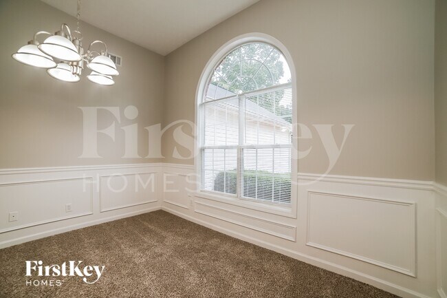 Foto del edificio - 1360 Princeton View Ct