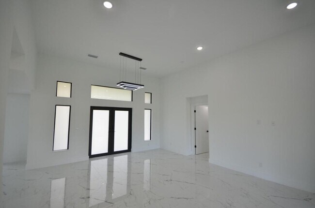 Foto del edificio - 1234 Bermar St