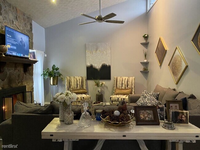 Foto del edificio - 3 br, 2 bath House - 5223 Kurt Lane Sw