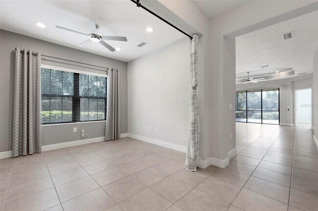 Foto del edificio - 341 Acerno Dr