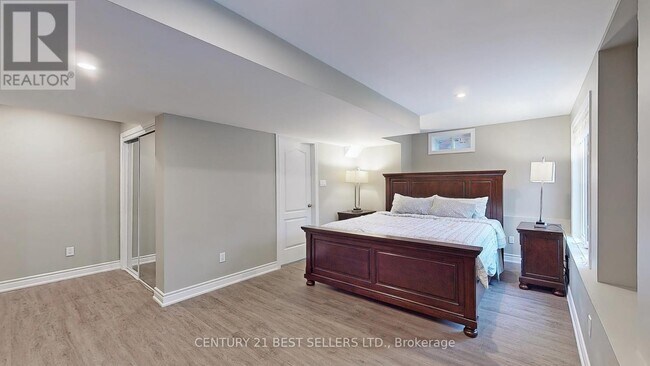 Building Photo - 1245 Salmers Dr