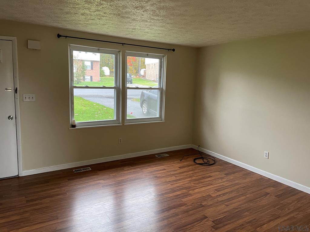 433 Devon Dr, Johnstown, PA 15904 House Rental in Johnstown, PA