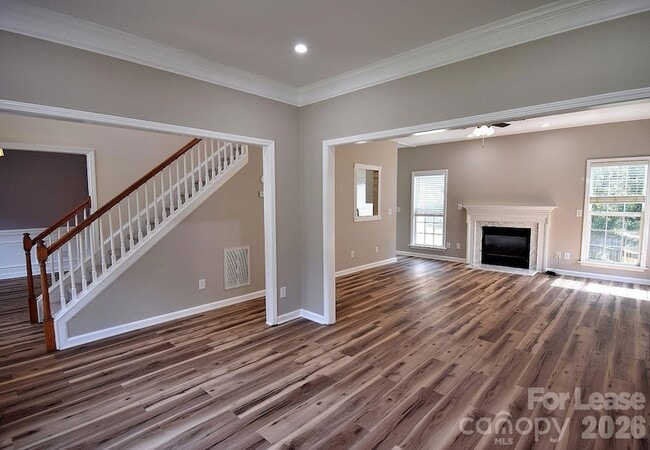 Building Photo - 2941 Glen Summit Dr